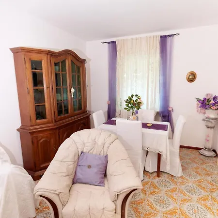 Casa Degli Zii Apartment *